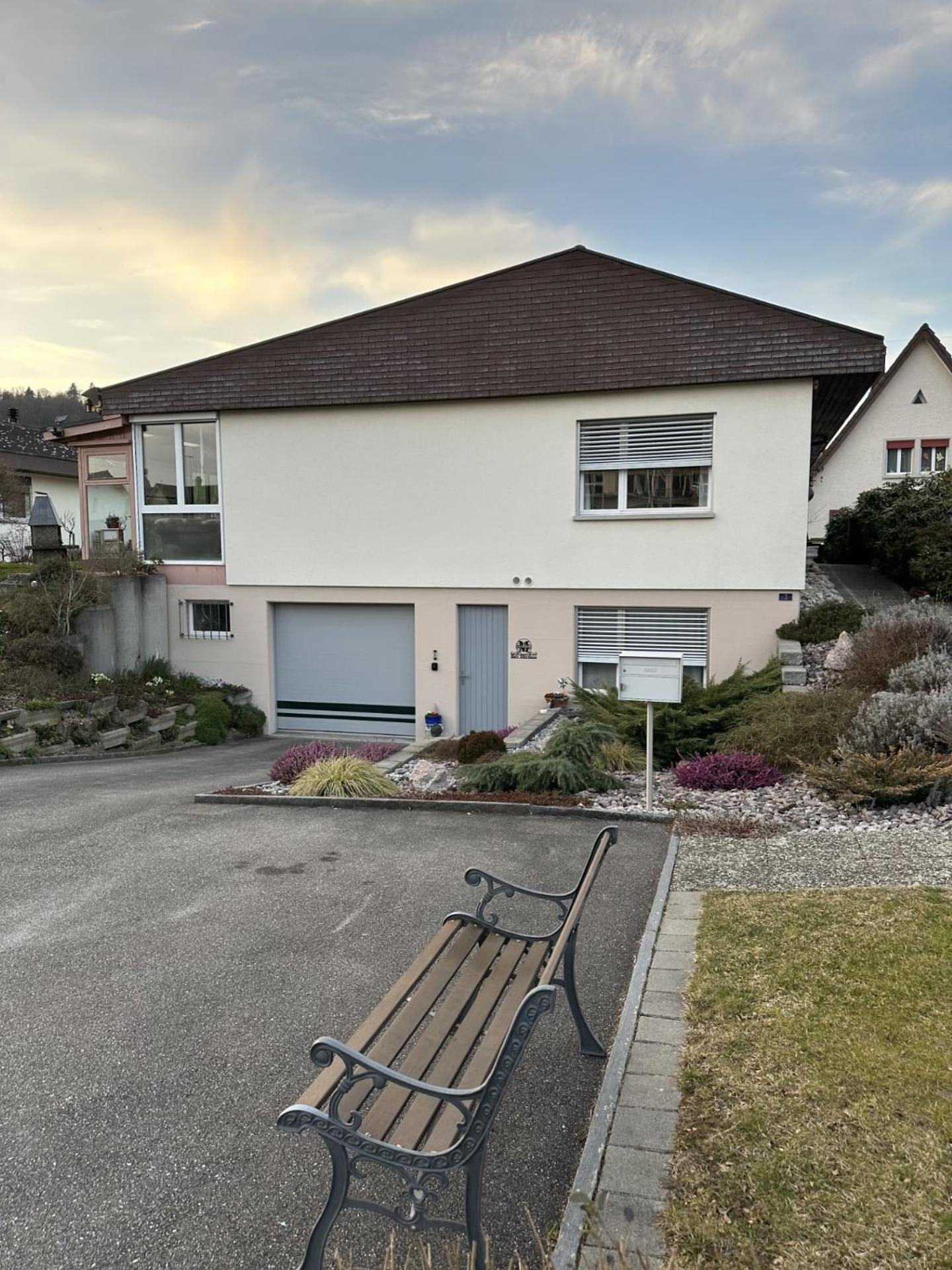 Gaestehaus Maryvitty, Zentrale Zwischen Aarau Und Olten, Gut Verbunden Schönenwerd